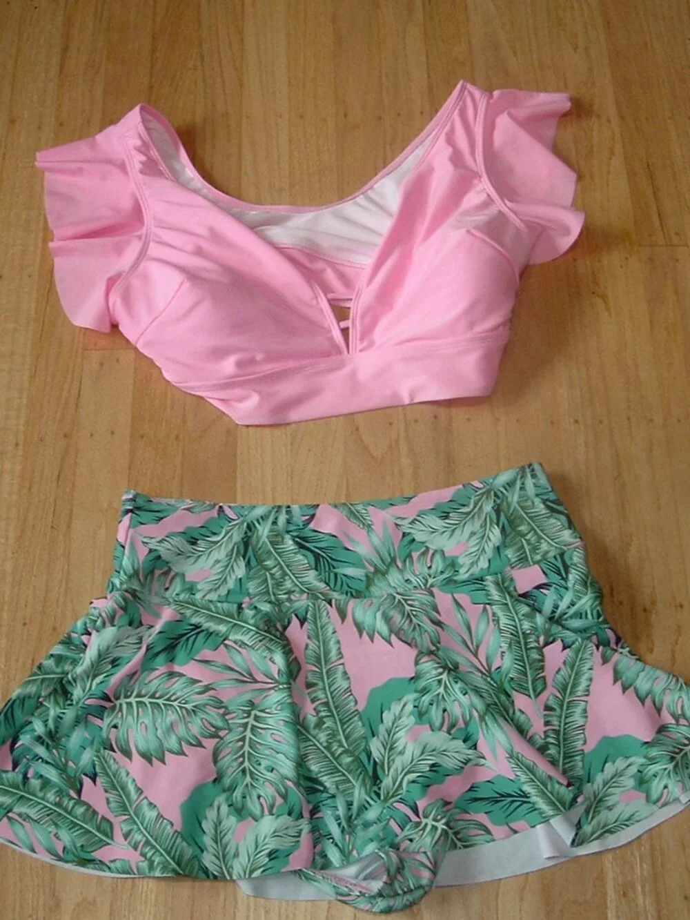 Swimsuit Size 2XL Pink Aqua 2 pc (Lily P style palm leaves) EXC COND! - Picture 2 of 3